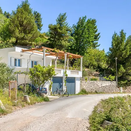 Adria House * Mimice
